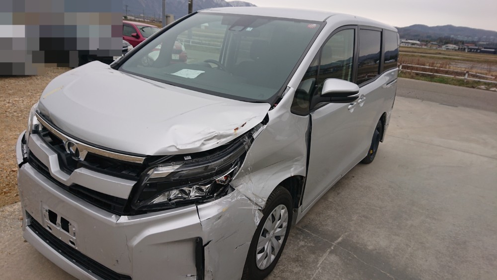 平成29年 ZRR80 ヴォクシー X | 石川県・金沢市・野々市市・白山市